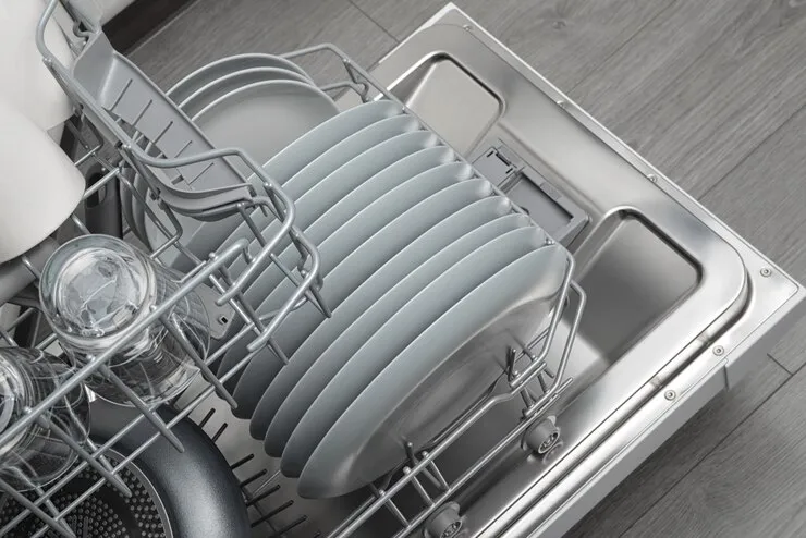 چه ظروفی در ماشین ظرفشویی قابل شستشو میباشد