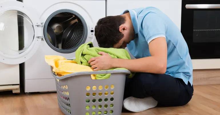 ۵ ترفند برای جلوگیری از آب رفتن لباس در ماشین لباس شویی